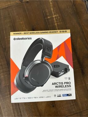 SteelSeries Arctis Pro Wireless Headset - Black